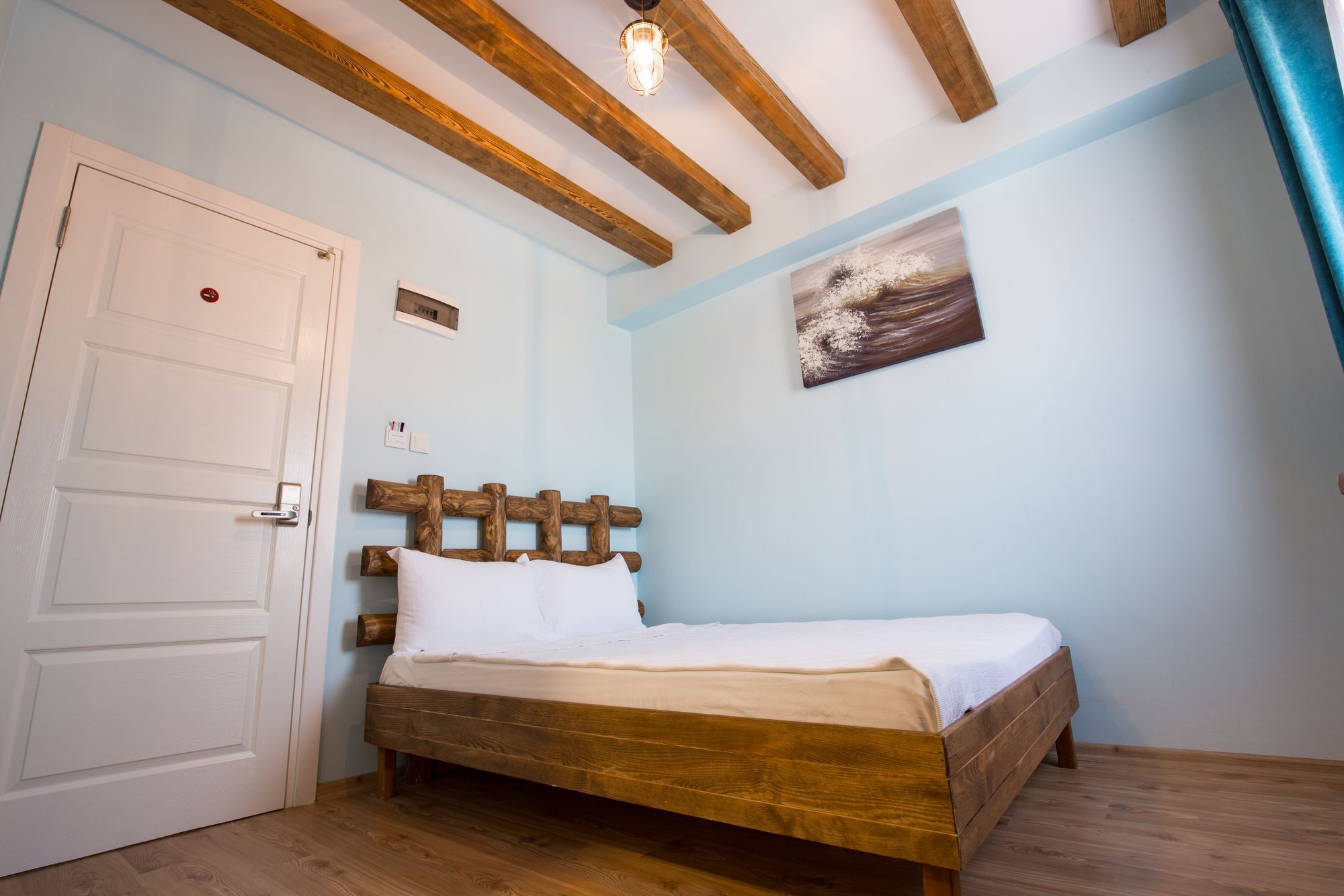 Menendi Otel โฟชา ภายนอก รูปภาพ